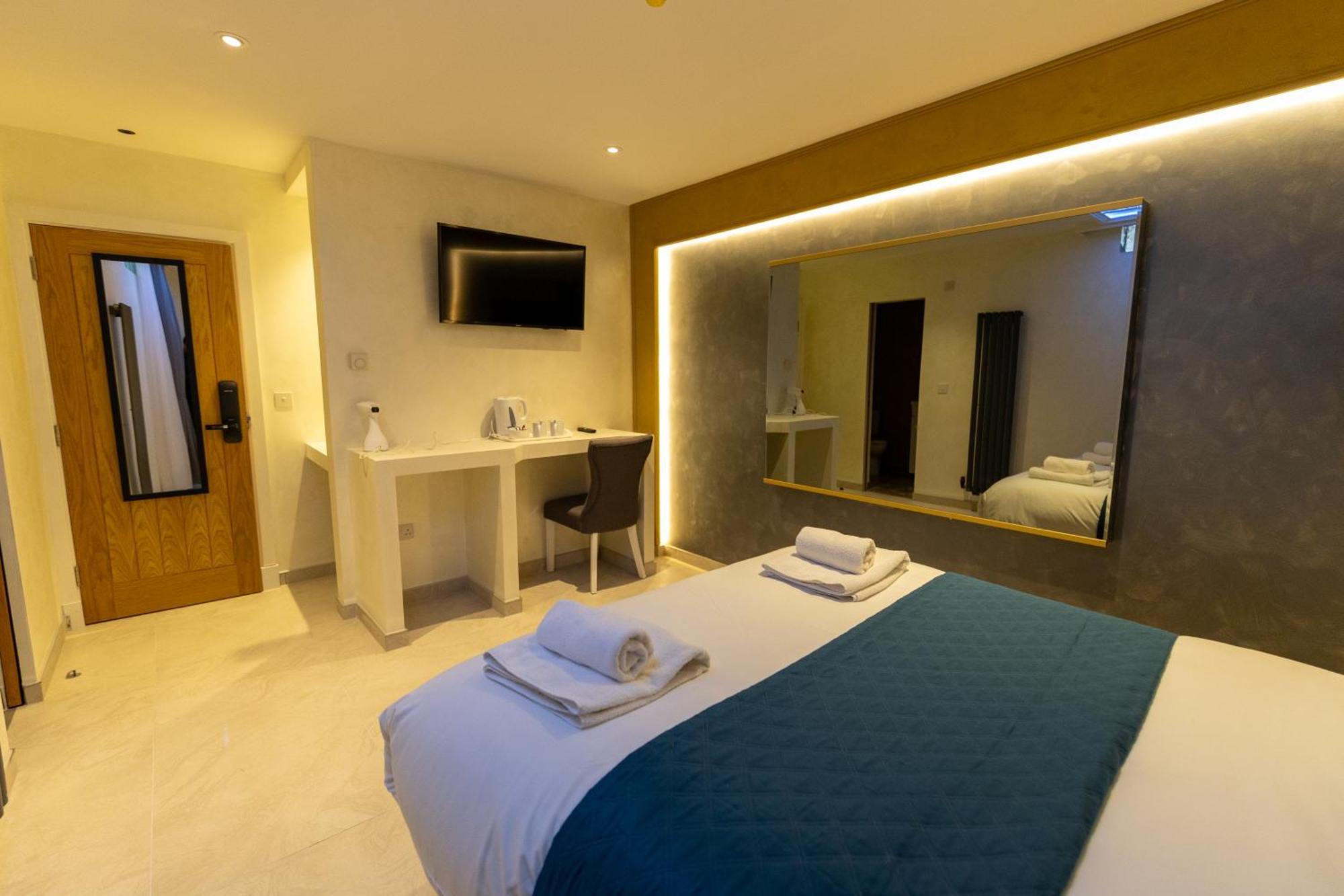 Hotel Paragraph Tottenham London Exterior foto